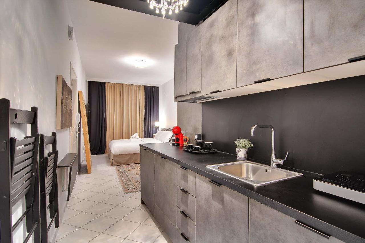 All Seasons Luxury Suites1 Янина Экстерьер фото